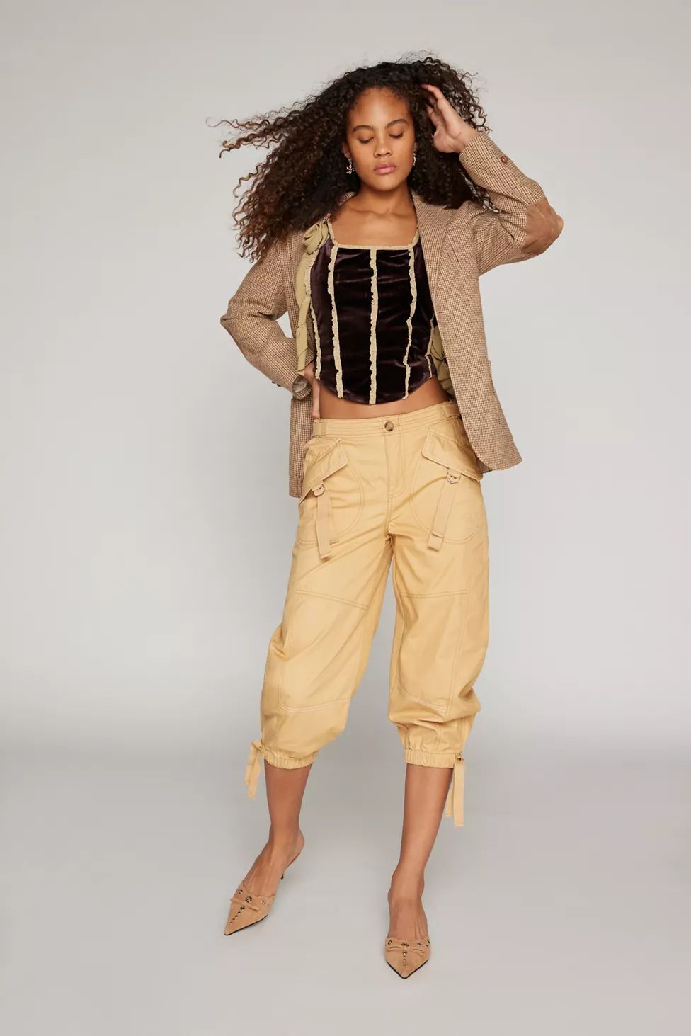 Kimchi Blue Deena Utility Capri Pant | Urban Outfitters (US and RoW)