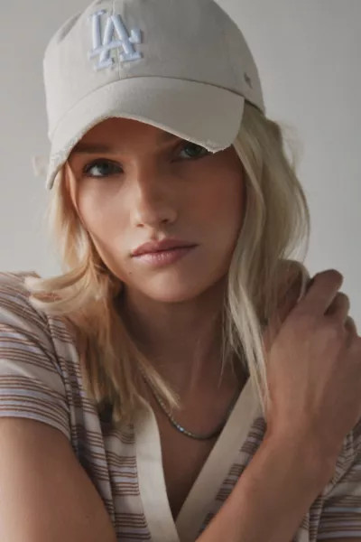 ’47 Brand MLB Los Angeles Dodgers Team Logo Clean Up Hat | Urban Outfitters (US and RoW)