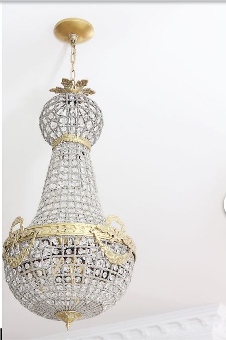 My favorite vintage chandelier find! 😍

#LTKsalealert #LTKhome #LTKCyberweek