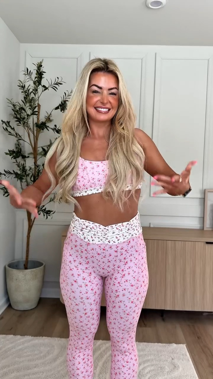 target spring outfits ✨👀🌸 

Target spring try on haul, Target spring outfits, Target women’s fashion, affordable spring outfits, Target new arrivals, Target spring clothing, casual spring outfits, everyday spring looks, spring capsule wardrobe, Target dresses spring, Target matching sets, Target lounge wear, Target denim, Target basics for spring, neutral spring outfits, mom spring outfits, busy mom style, Target sandals spring, Target sneakers spring, lightweight layers, spring fashion finds, Target haul 2026, budget friendly spring fashion, comfortable spring outfits, chic casual style, Target style inspo

#LTKootd #LTKgrwm #LTKfitnessgoals