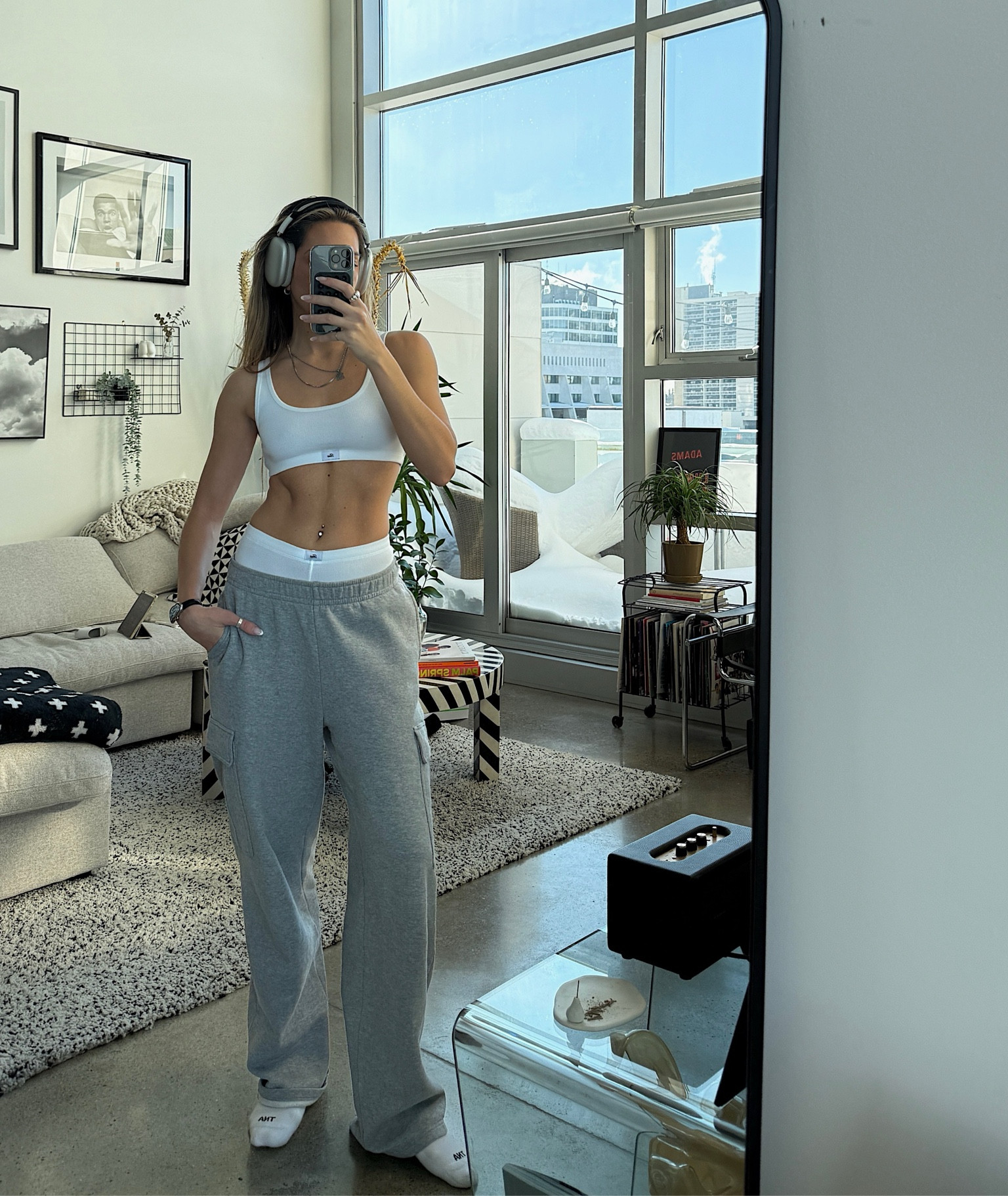 cozy as a ☁️

#LTKcanada #LTKFashionMonth #LTKwinter