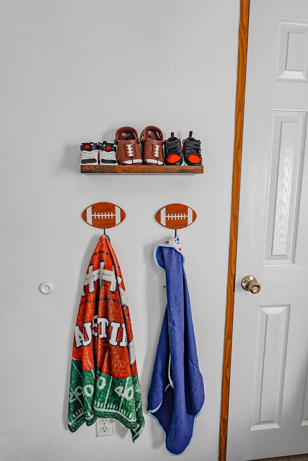 Anything not tagged on here, is in my Amazon storefront or my instagram highlight stories🤍🏈