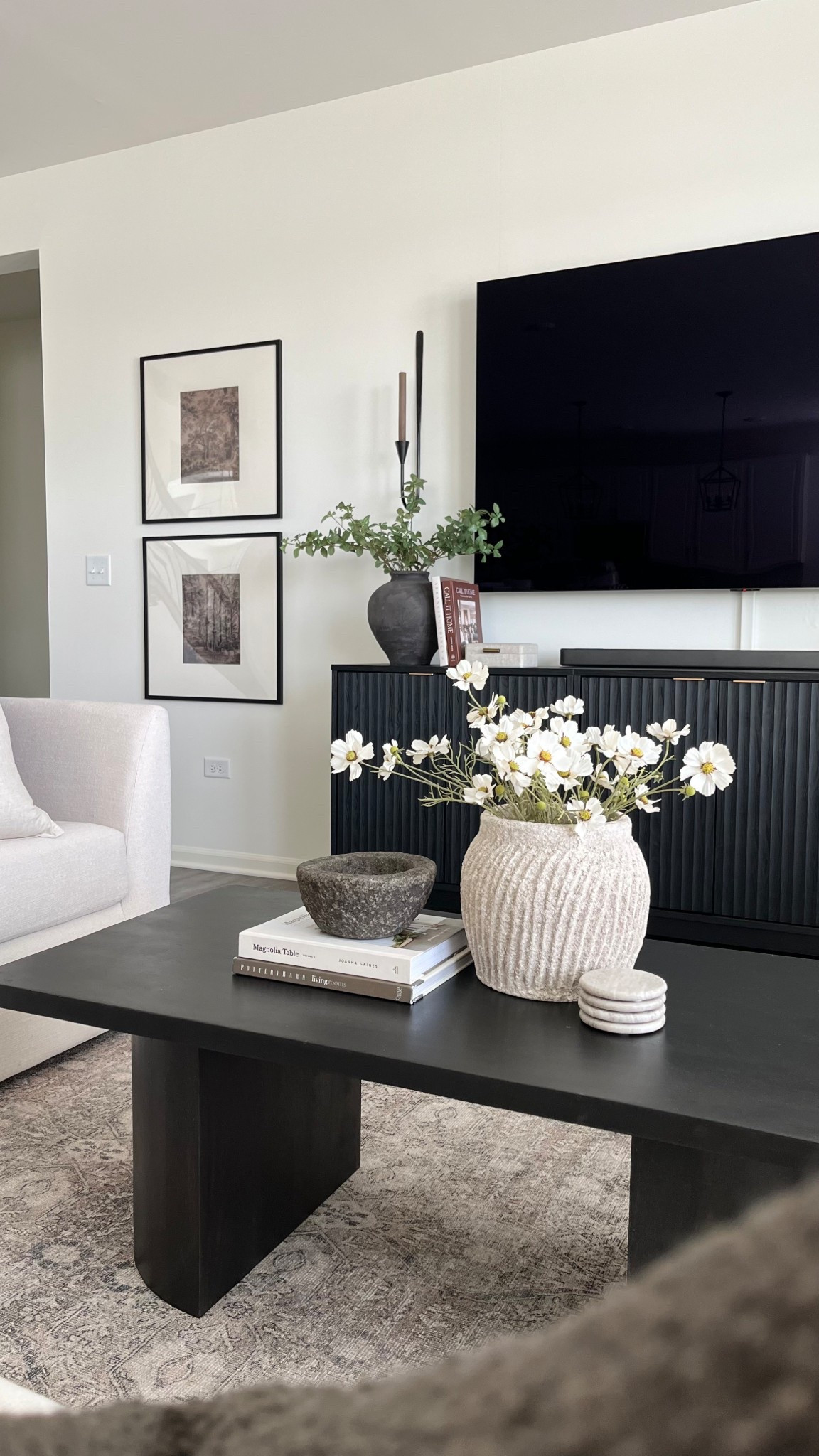 Spring living room

#LTKHome #LTKSeasonal #LTKStyleTip