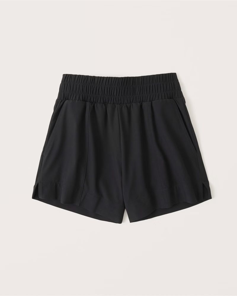 Traveler Shorts | Abercrombie & Fitch (US)