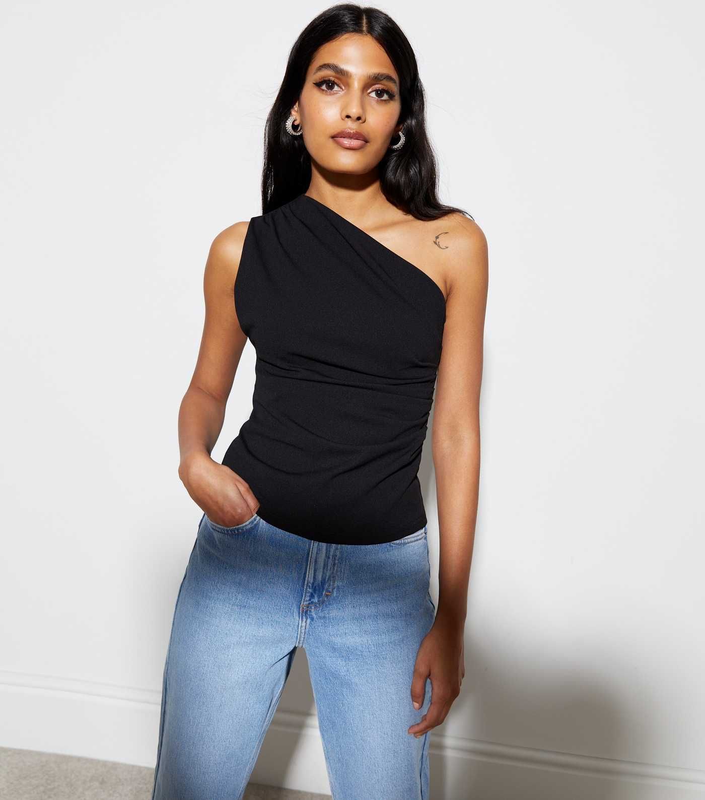 Black One Shoulder Top
						
						Add to Saved Items
						Remove from Saved Items | New Look (UK)