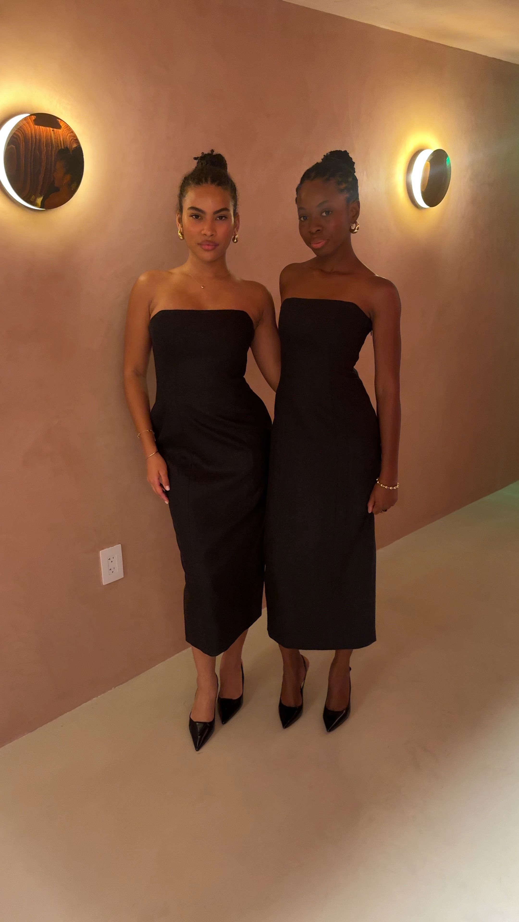 Chic, simple dresses! Perfect for a business event or cocktail attire party!🤍

Luxury fashion, party dress, cocktail dress, sophisticated 

#LTKWorkwear #LTKStyleTip #LTKParties