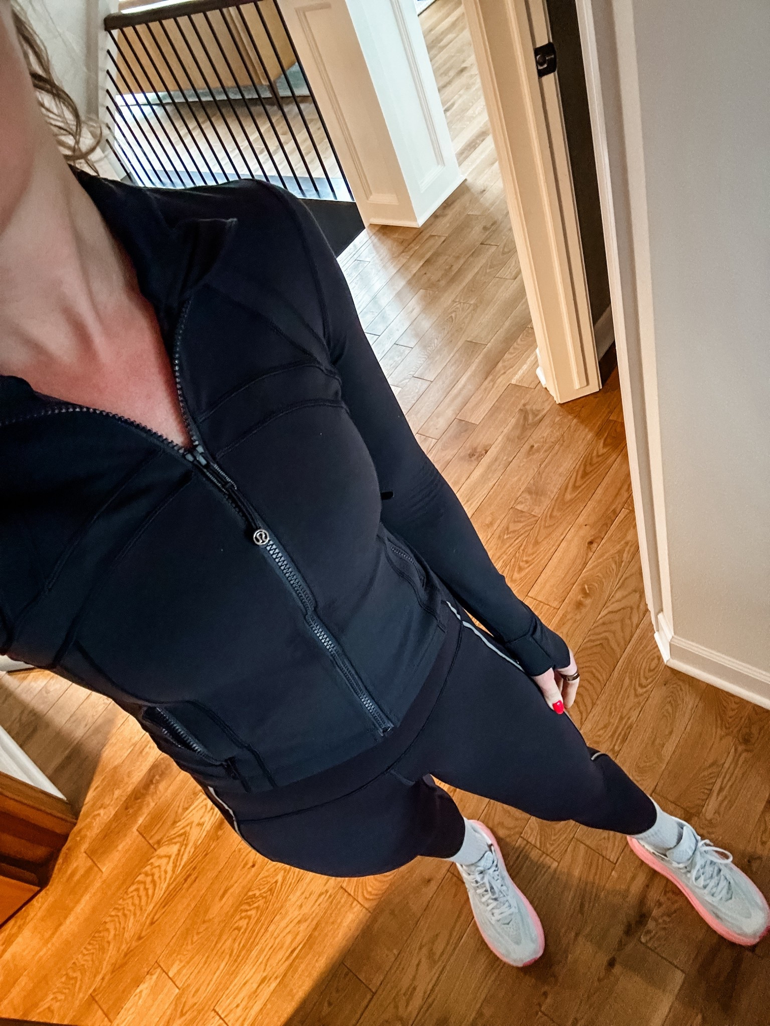 Chilly but gorgeous morning run outfit! I can handle this… not looking forward to next week 🥶 how about these new kicks in a fun pink sole?! My boy got them for me for Christmas (of course in my favorite running sneaker!!)

#LTKfitnessgoals #LTKselfcare #LTKActive