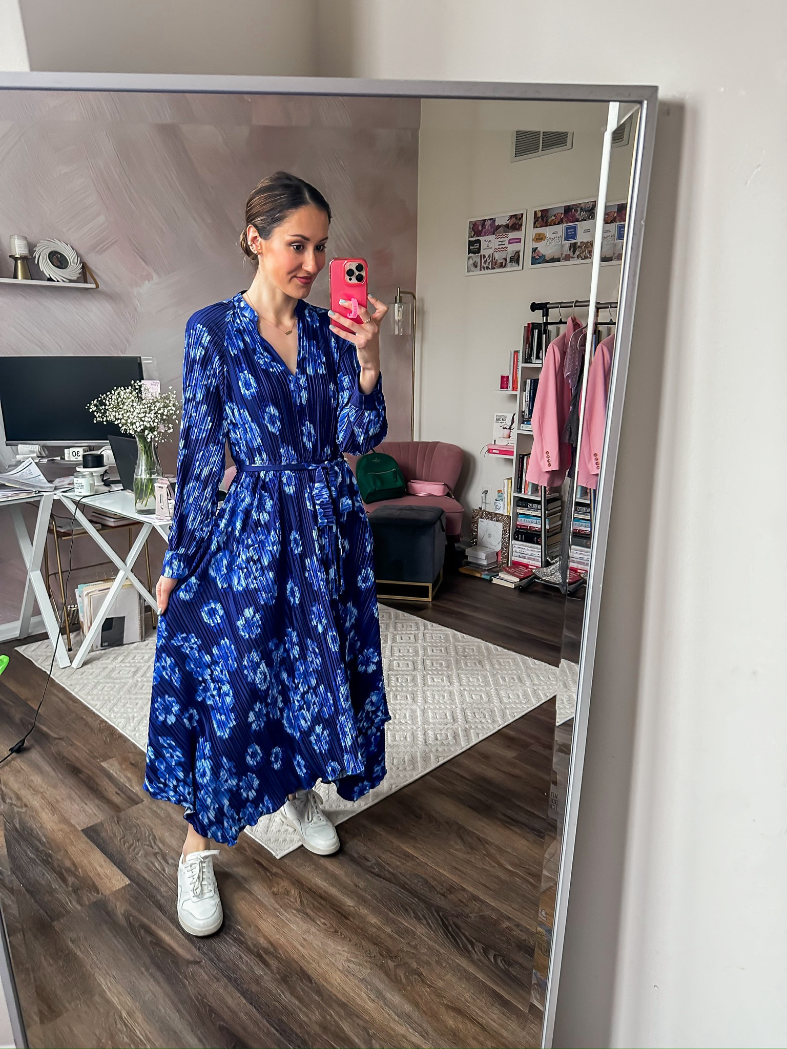 Blue midi dress 💙

Comfy dress // flattering dress // flowy dress // pleated dress // spring dress // wedding guest dress // baby shower dress // bridal shower dress // floral print dress 

#LTKfindsunder50 #LTKbump #LTKstyletip