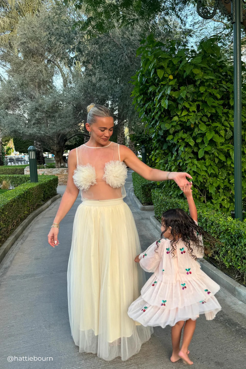 Irina Maxi Skirt Cream | VRG Grl