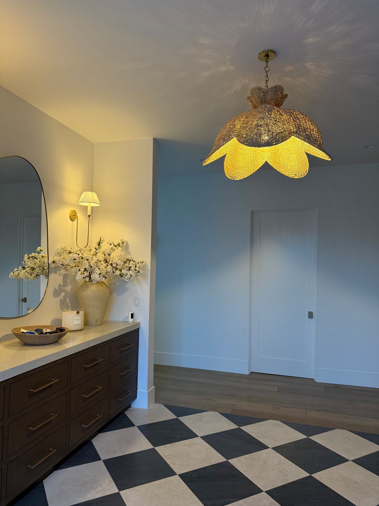 lighting 🤍




Home, Interior Design, Lighting, Home Decor

#LTKHome