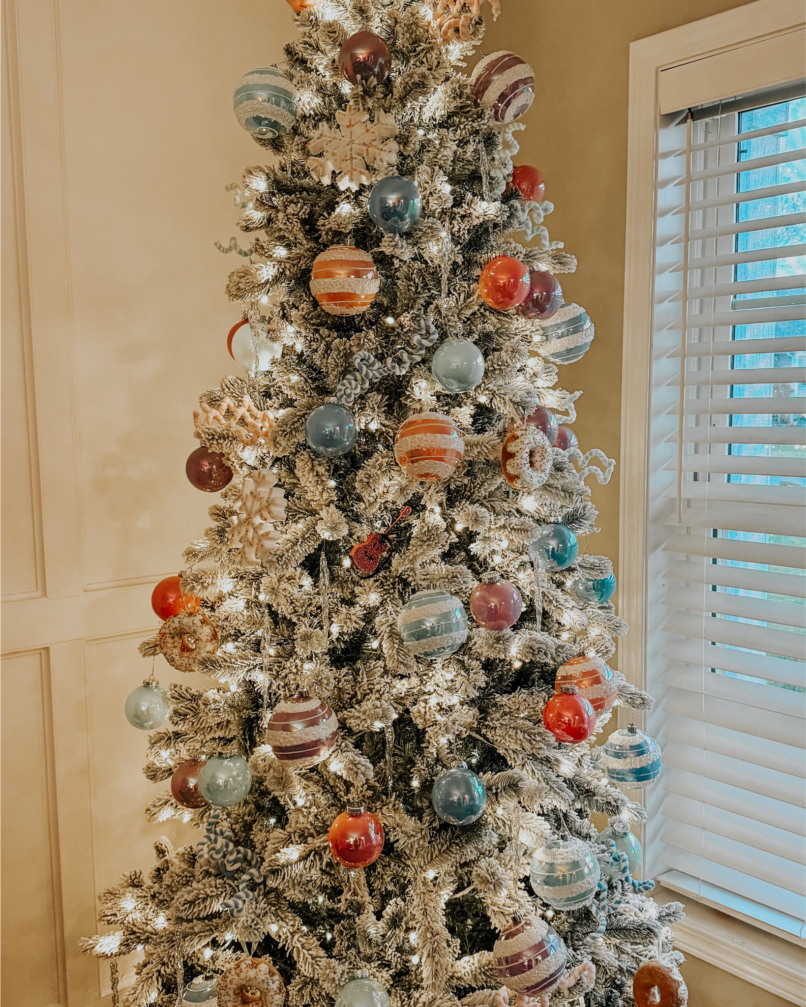 Playroom Christmas Tree ✨ 
Ornaments from Hobby lobby!

#LTKmomlife #LTKHoliday #LTKSeasonal