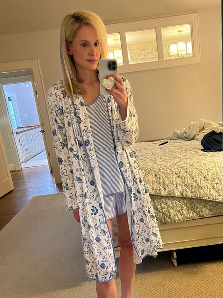 In love with my new robe!
#lakepartner

#LTKhome #LTKSeasonal