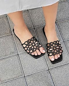 Coutgo Womens Flat Sandals Comfortable Square Open Toe Slides Slip On Summer Dressy Beach Shoes | Amazon (US)