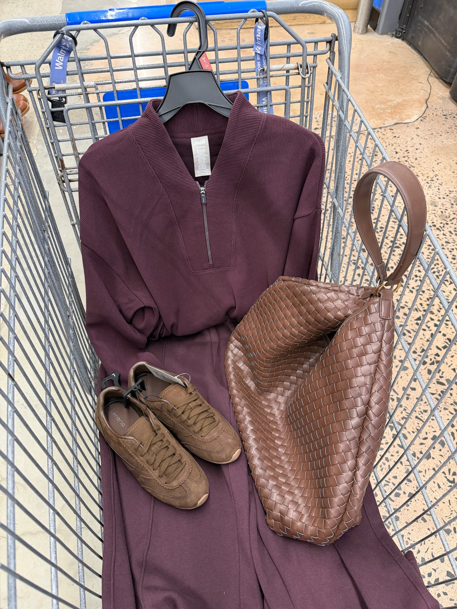 Walmart quarter zip ribbed pullover, fits tts, I got a medium, could also do a small. Comes in several colors. Fleece wide leg pants tts small. #walmartfashion