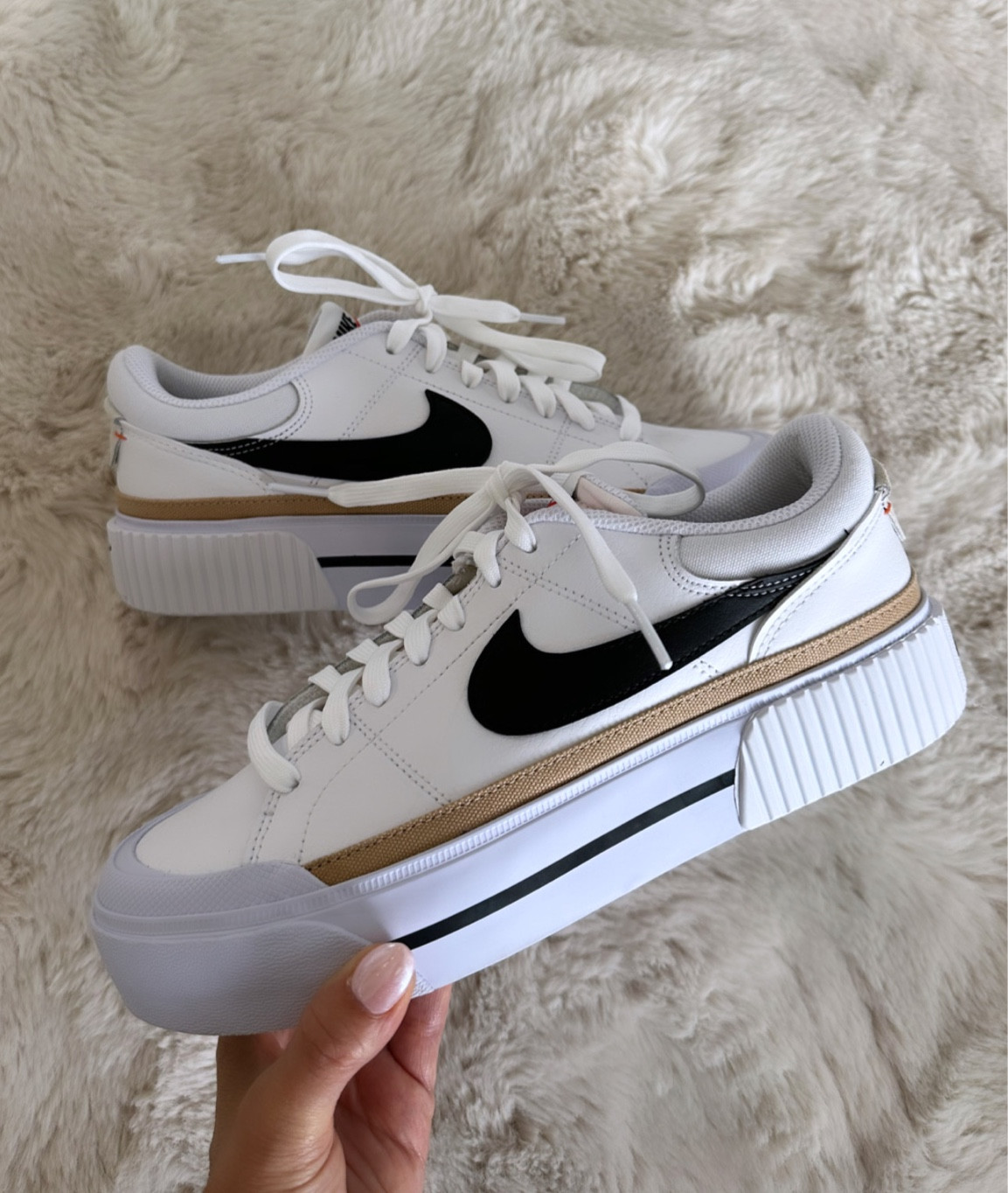 Sale alert!!!! back to school sneakers

#LTKsalealert #LTKFind #LTKBacktoSchool