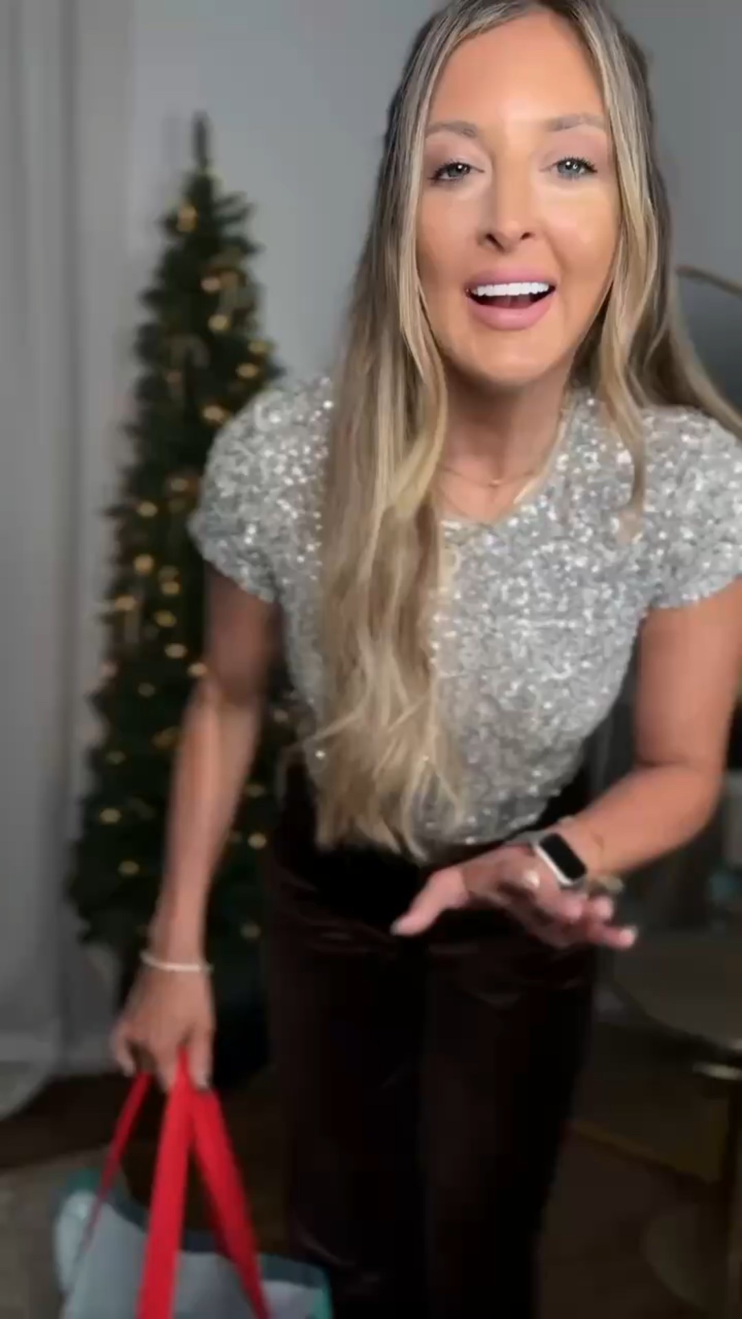 Rounding up some top picks that I would grab including my favorite Colette pants that all of my friends own and love! I wear a size 27/long in these. They fit true to size. 



#LTKSaleAlert #LTKFindsUnder50 #LTKFindsUnder100