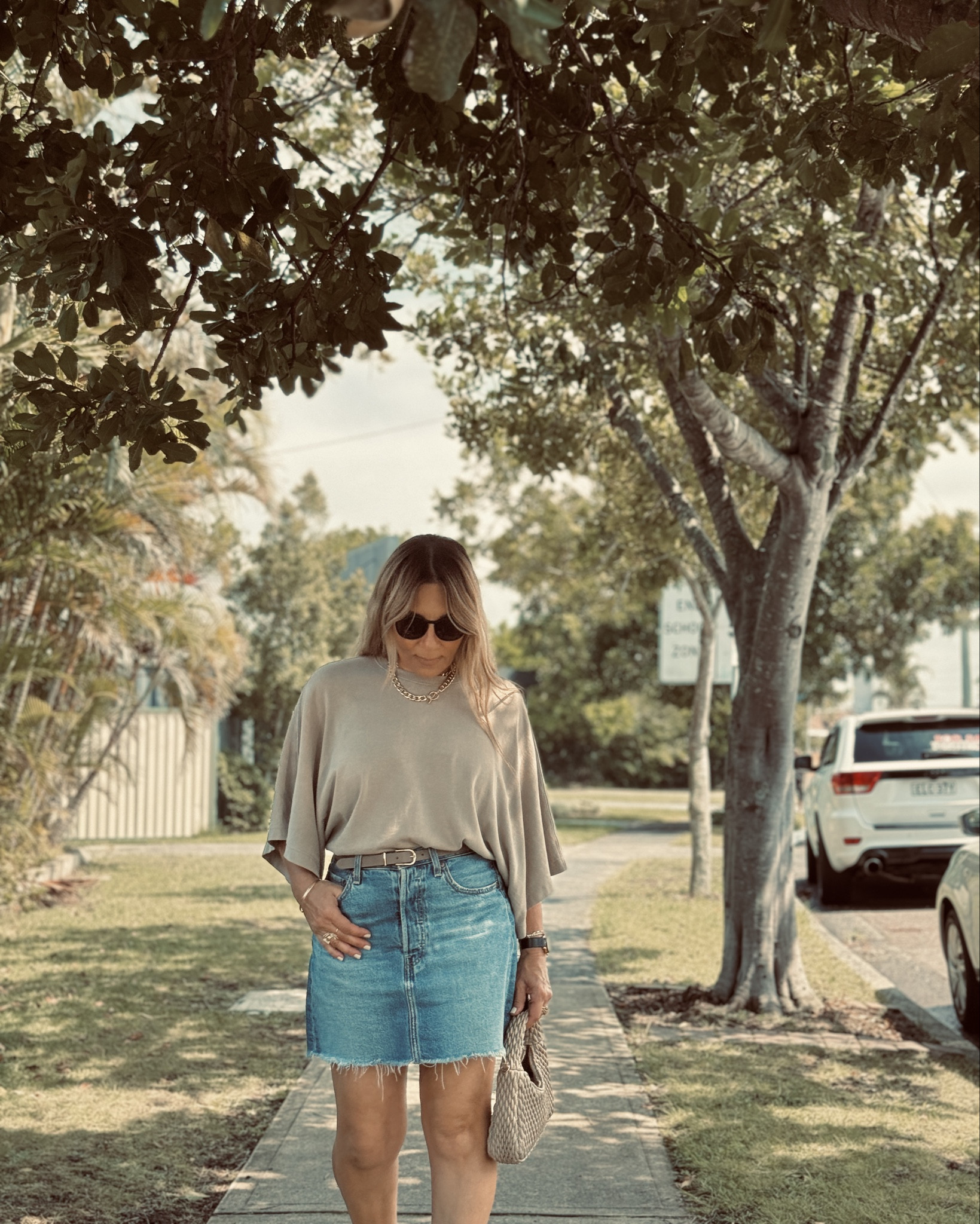 Beige with a pop of blue

#LTKPetite #LTKootd #LTKOver40