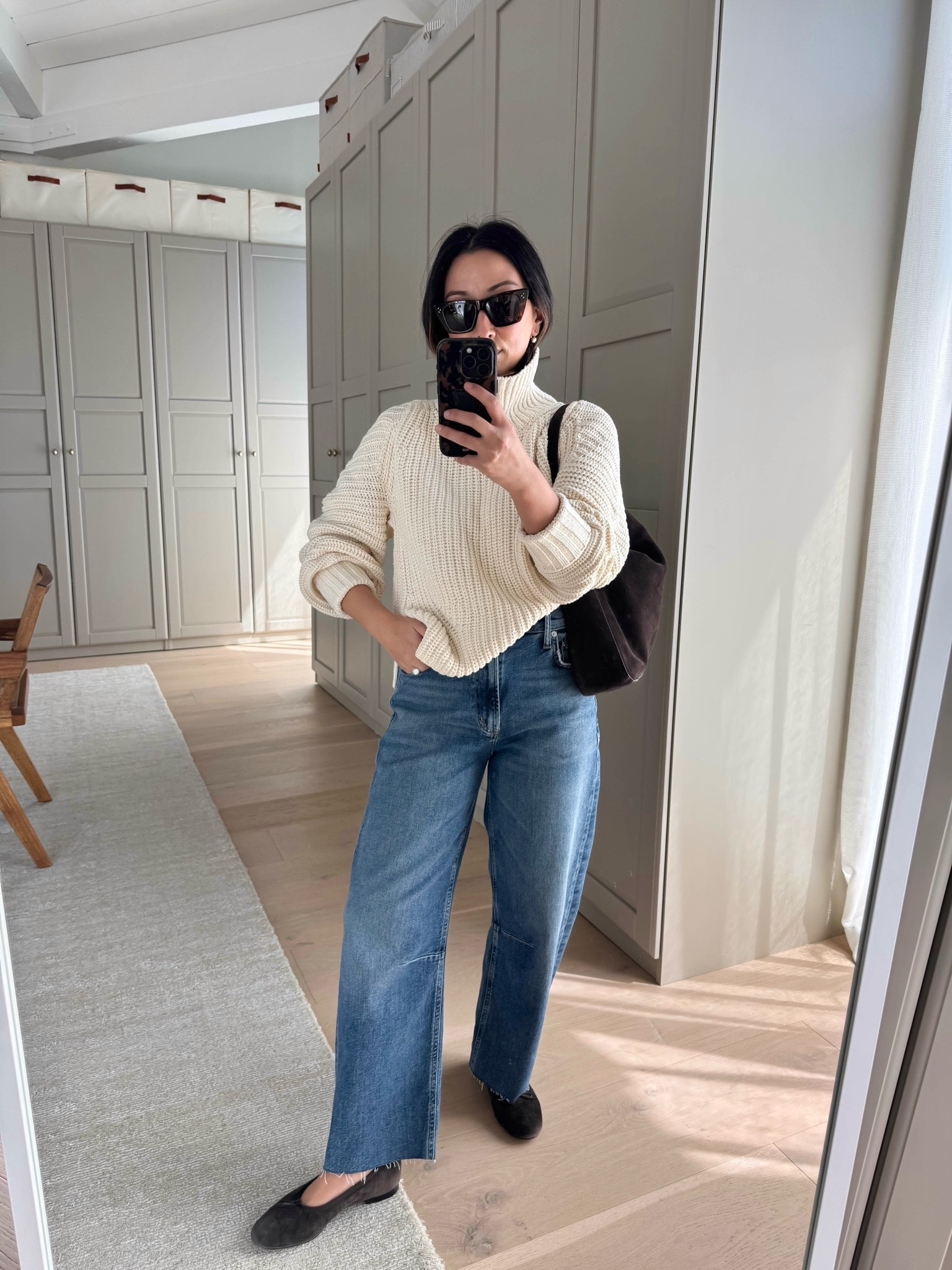 Chunky sweater season is here! And the funnel neck on this one is so good! Has a bit of a balloon sleeve 

Banana Tepublic sweater xs - could wear the small
Citizens of Humanity Miro jeans 25, cut hems
Madewell flats 5 - old
J.crew bag
Celine sunglasses 
Dorsey Cecilia earrings 3.4

#LTKPetite #LTKOver40 #LTKootd