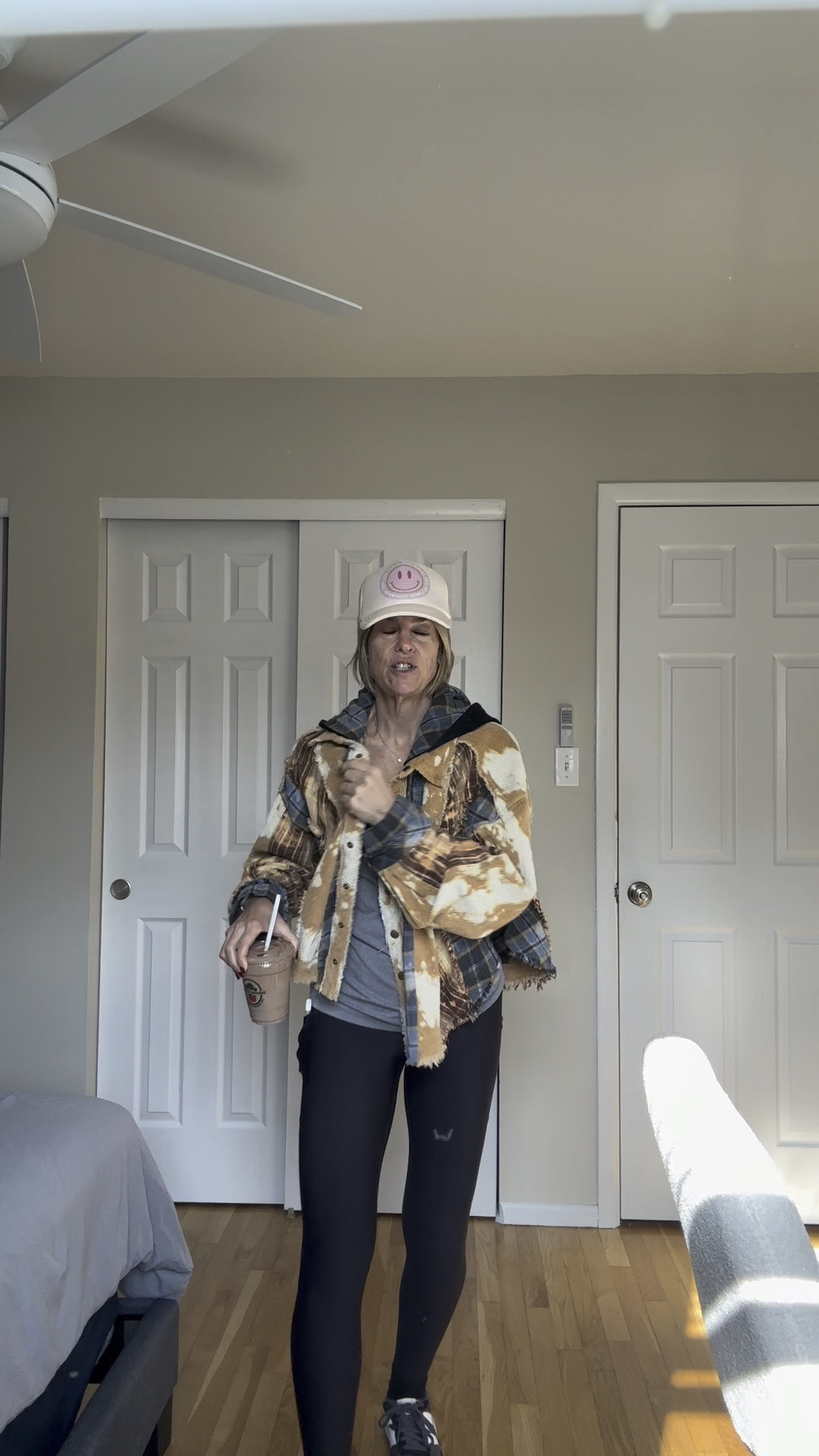 What I wear to hike  

#LTKActive #LTKOver40