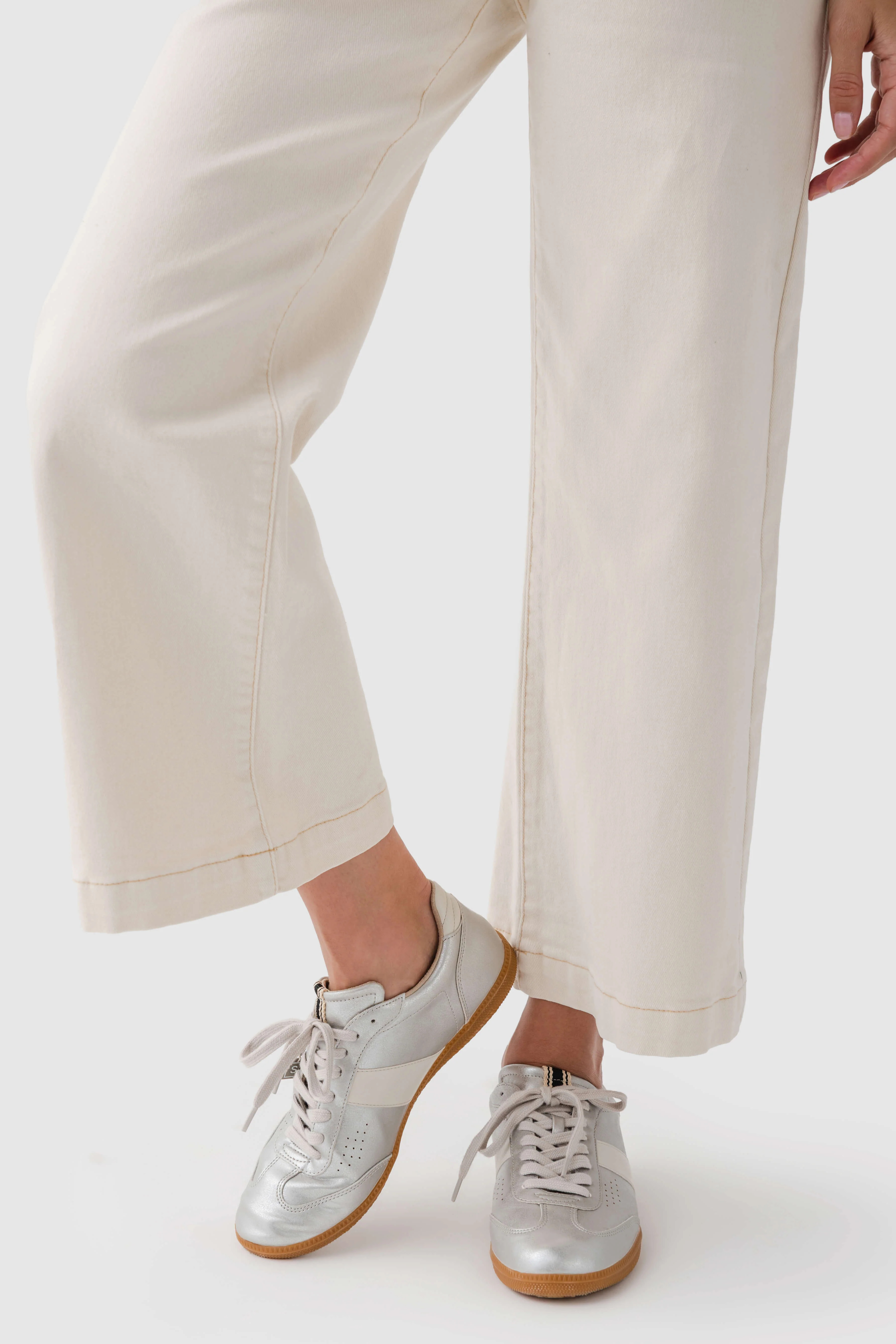 Shu Shop Sydney Sneaker | Social Threads