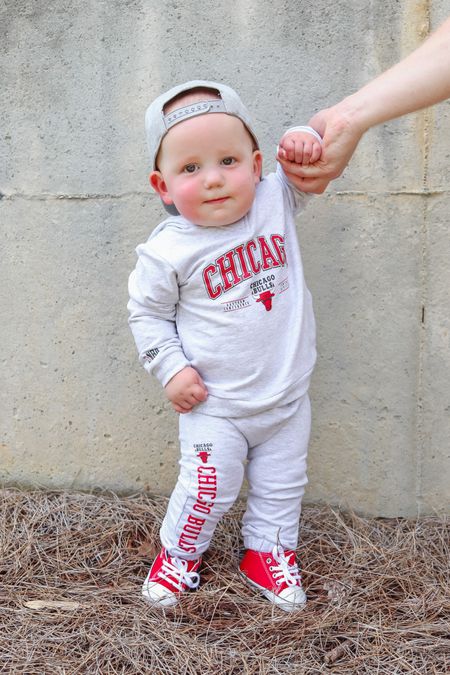 Chicago Bulls Baby Joggers and Hoodie

Cotton on kids crew / Cotton on / cotton on kids / NBA kids / NBA baby outfit / infant jogger set / baby fleece set / basketball outfit / baby basketball apparel / fall baby boy outfit / fall 2023 kids

#LTKkids #LTKbaby #LTKSeasonal
