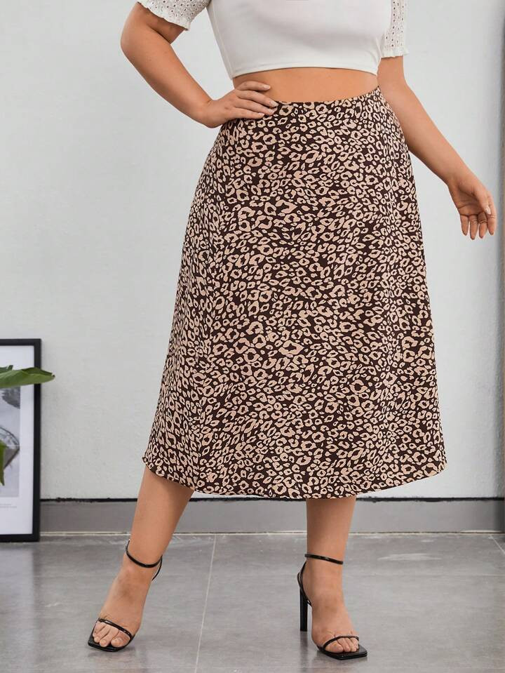 SHEIN Privé Plus Leopard Print Split Thigh Skirt | SHEIN USA | SHEIN