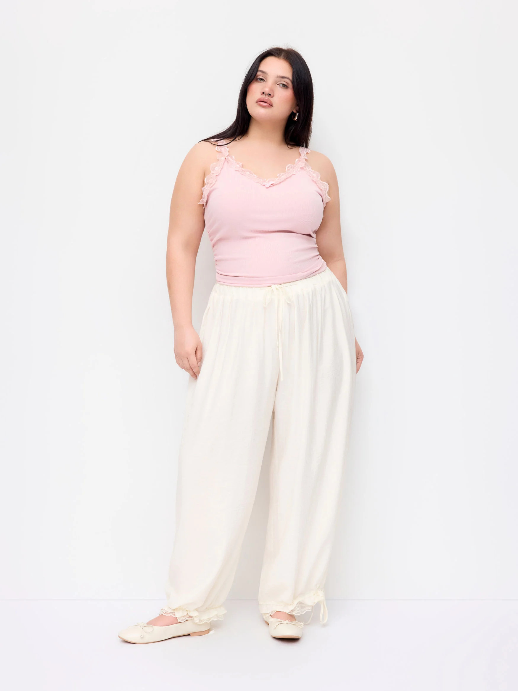 Chiffon Mid Rise Lace Trim Cropped Bloomer Trousers Curve & Plus | Cider