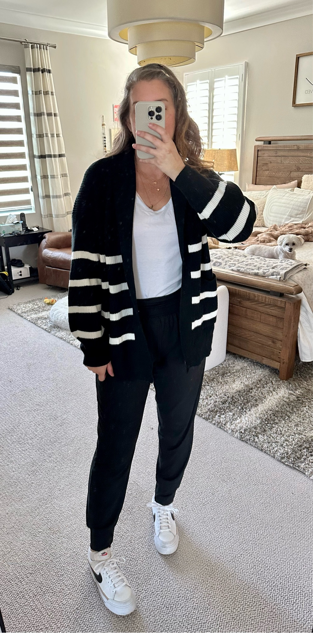Here is that @target cardigan again in another color. Love this easy, go to outfit 

Wearing a medium, runs TTS

#LTKSeasonal #LTKover40 #LTKstyletip