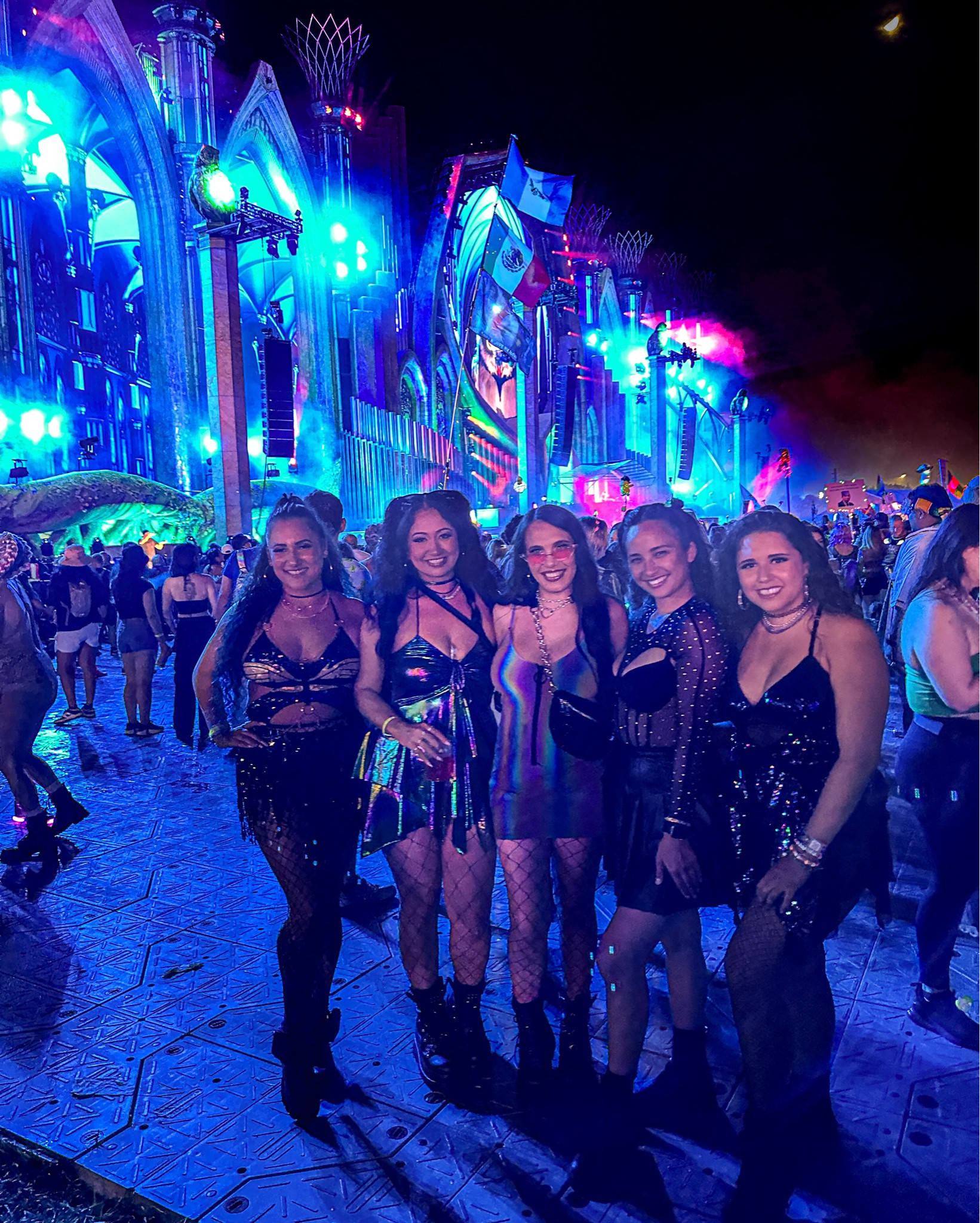 what I wore to EDC Orlando from makeup to outfit. Linked everything I could to help give you inspiration for your next festival✨#LTKFestival

#LTKBeauty #LTKParties #LTKFindsUnder100