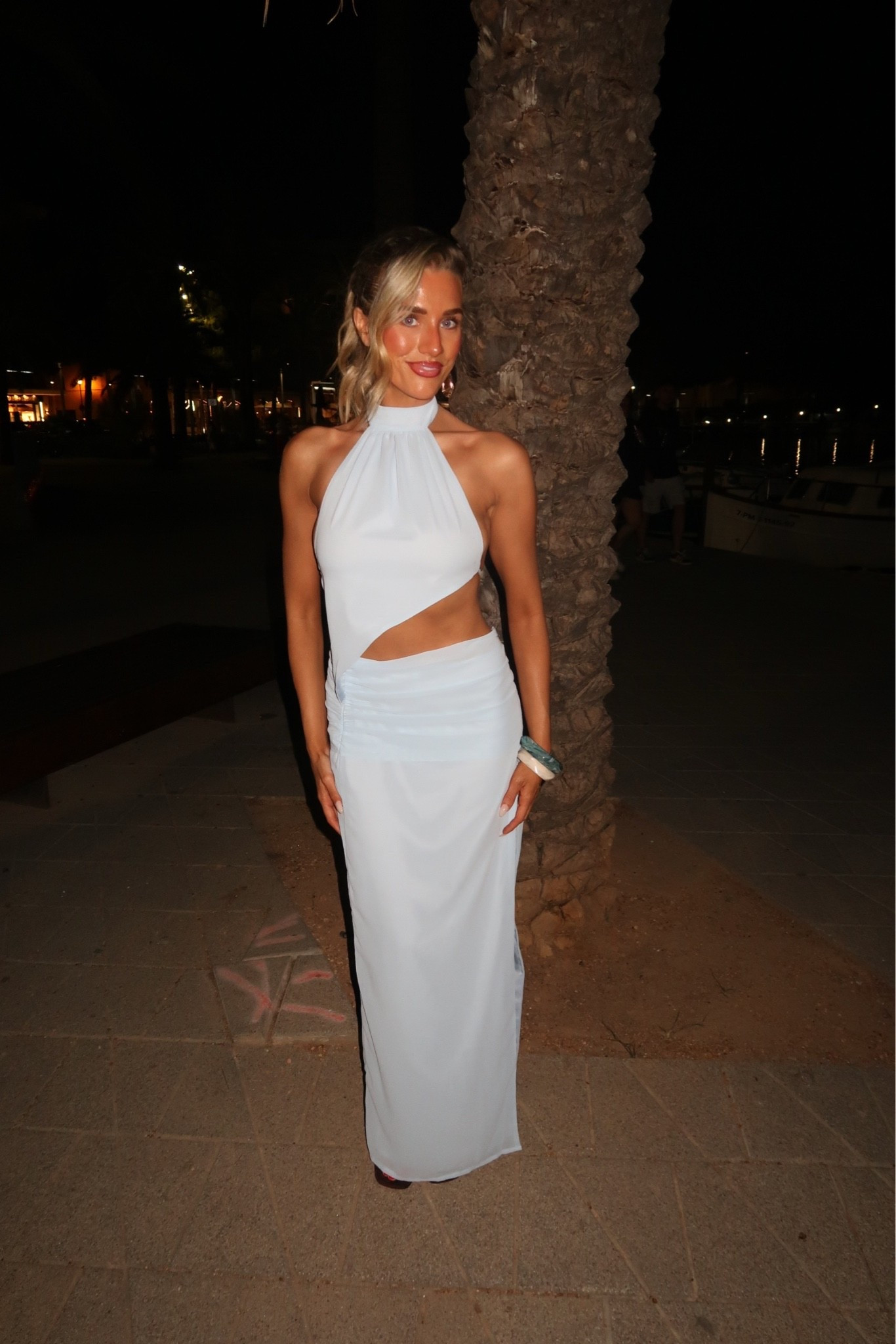 Gorgeous blue bargain dress!

#LTKuk #LTKsummer #LTKtravel