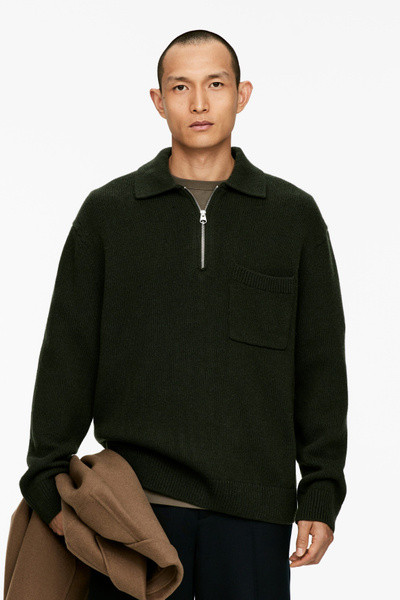 Gestricktes Polohemd aus Wolle, mit Reißverschluss – ARKET DE | Arket EU