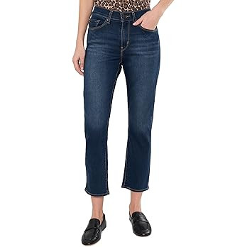 Levi's Women's Classic Straight Ankle Jeans | Amazon (US)