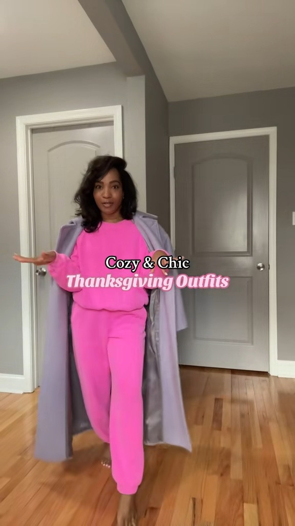 My favorite comfy, cozy Gap matching joggers and crewnecks are on sale for 50% - 60% off! I still wear my neon pink jogger set at least once a week 🩷🤣 $23 pant / $23 top! I want the red color way next!

#LTKCyberWeek #LTKFindsUnder50