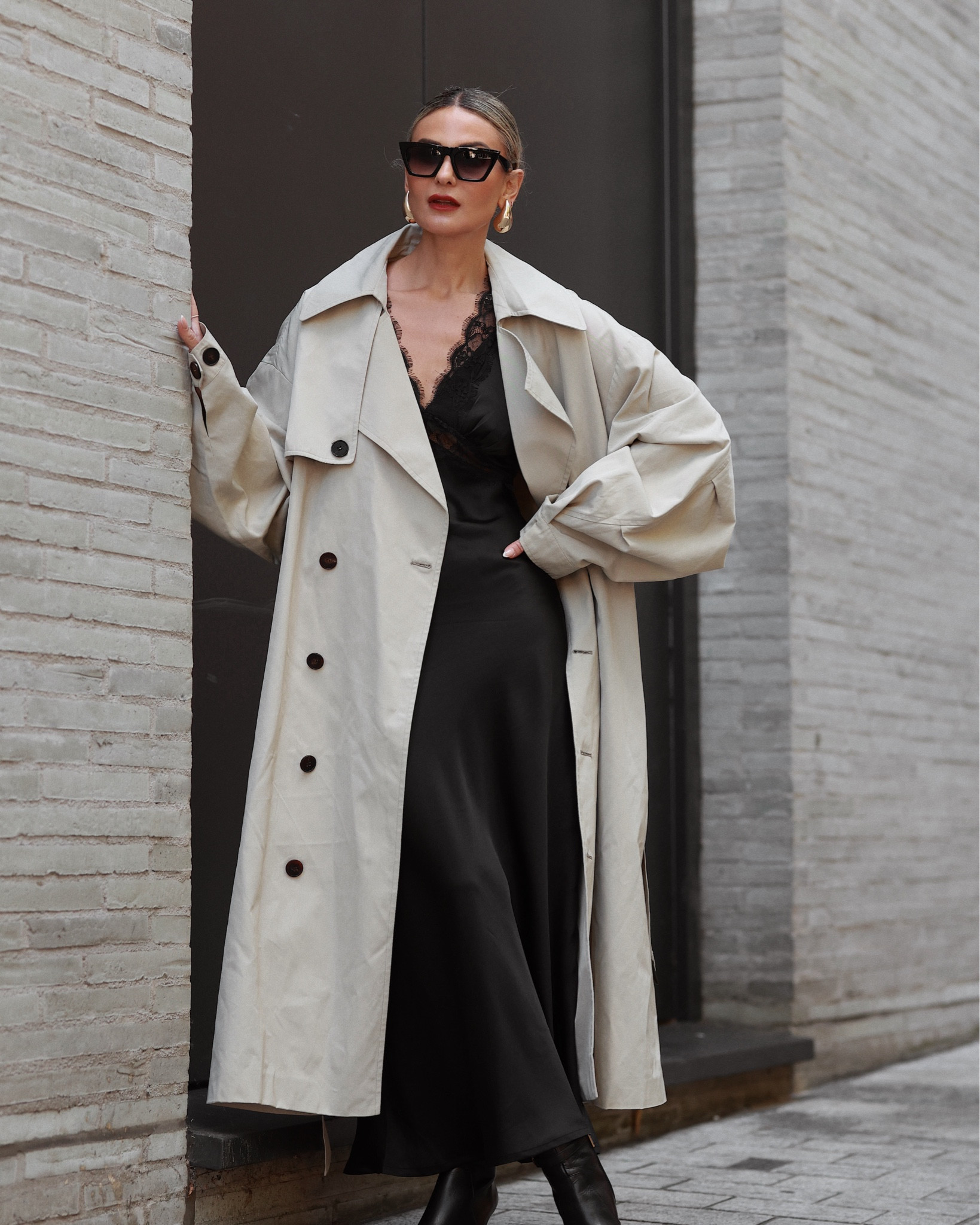 AD / three outfits for this month’s Selfridges edit! 
Size down in look no 1 coat - I'm wearing XS/S and its still oversized
Size up in look no 2 leather jacket, wearing uk10/medium
True to size look no 2 but you can also size up if your size isn't available, i am wearing a size Medium. S/M

