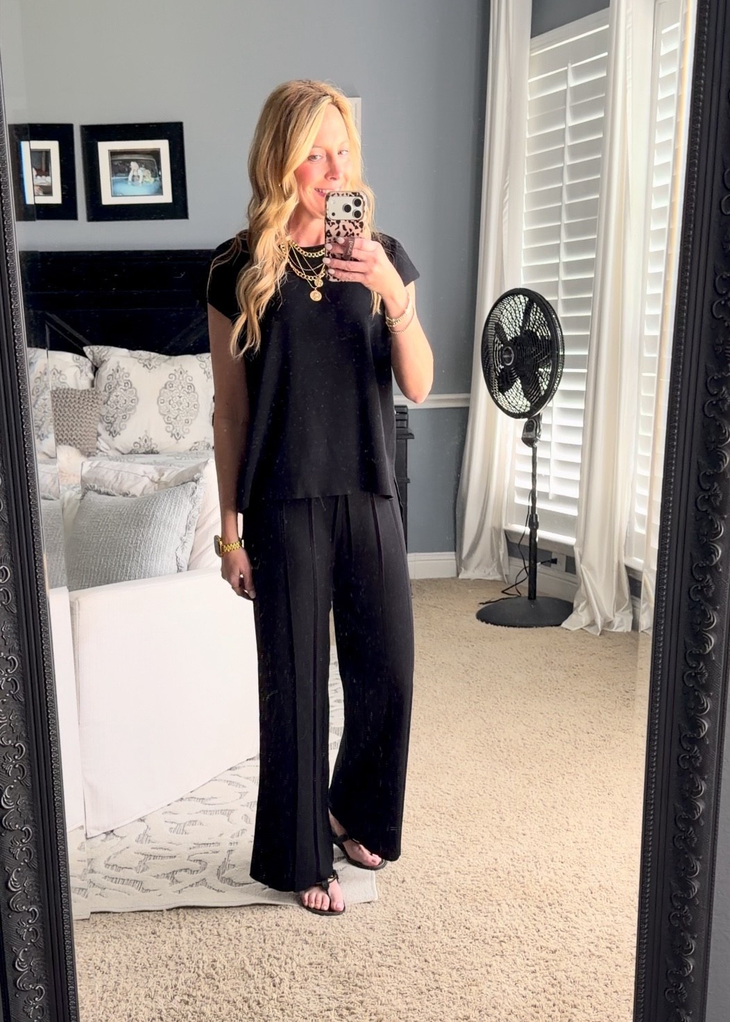 One of my favorite 2 piece sets! This set is lightweight and perfect for travel. I’m wearing a size small.

Two piece set | casual outfit | casual outfits | summer outfits | Amazon 



#LTKootd #LTKTravel #LTKmomlife