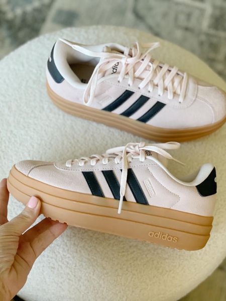 I just bought these new Adidas sneakers! 🙌
The sambas were hard to find, so these are what I decided on! Yes they are a light pink and navy! Sooo fun! 💖True to size, + free shipping! 

Xo, Brooke

#LTKFestival #LTKShoeCrush #LTKGiftGuide