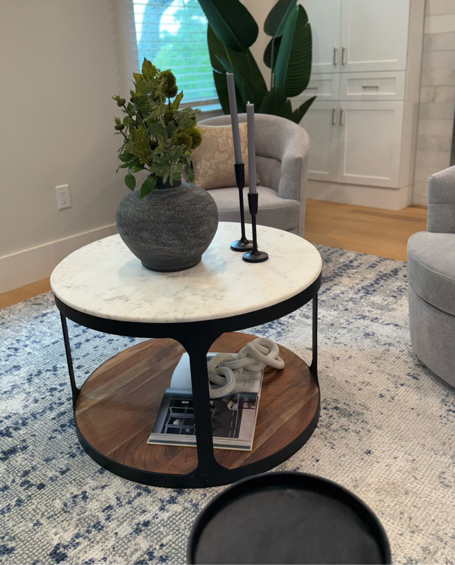 Shop our modern living room #staging #modernfarmhouse 

#LTKHome