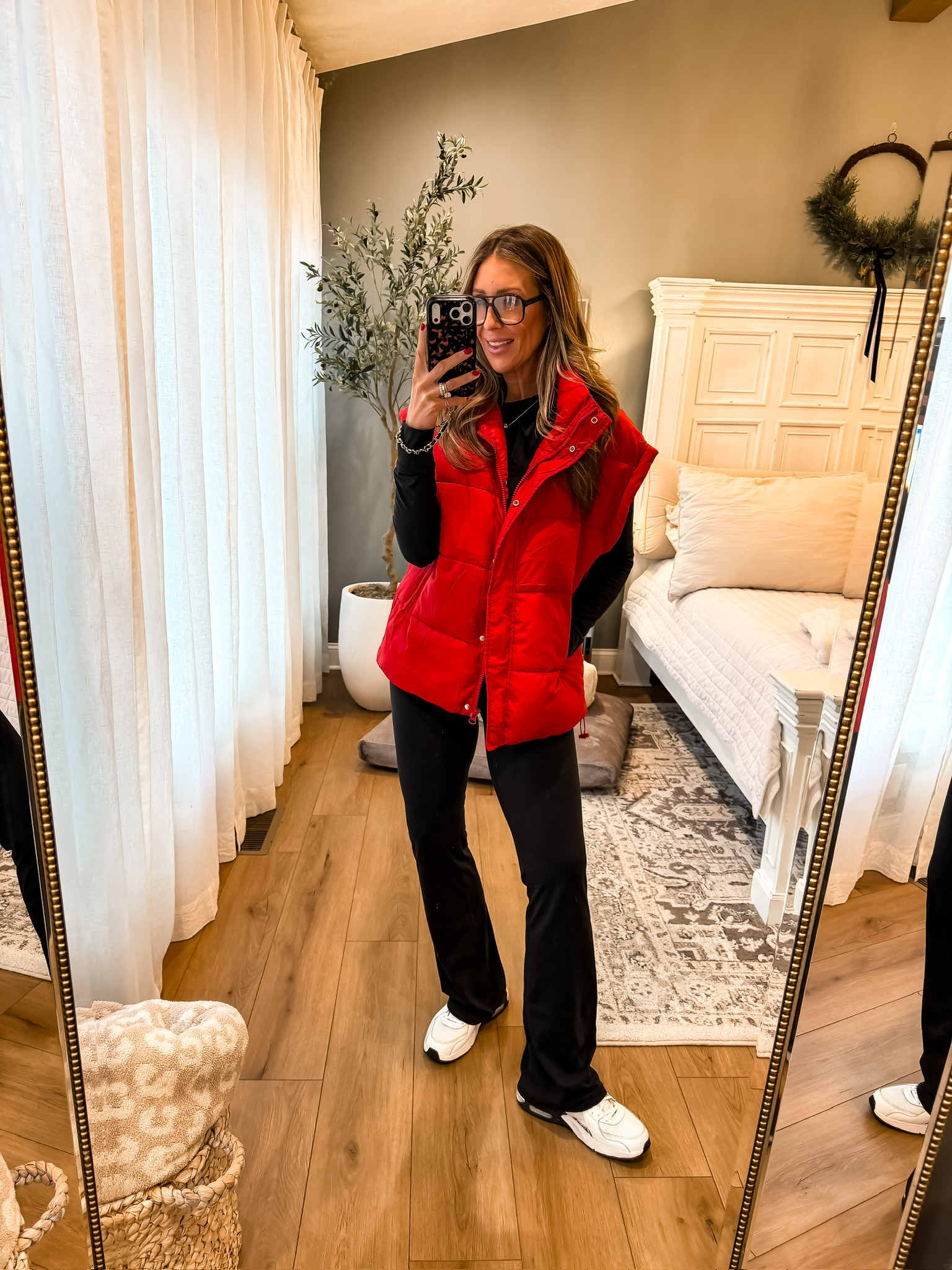 This red vest is so adorable! Perfect for Valentine’s Day’s!! Loving how warm it is. Amazon must have for sure. 

Red color warm vest Amazon finds mom approved V-Day casual pants comfortable pants vest mom life outfit running casual wear Amazon outfit outfit of the day Themominstyle 

#LTKValentine #LTKdayinmylife #LTKmomlife
