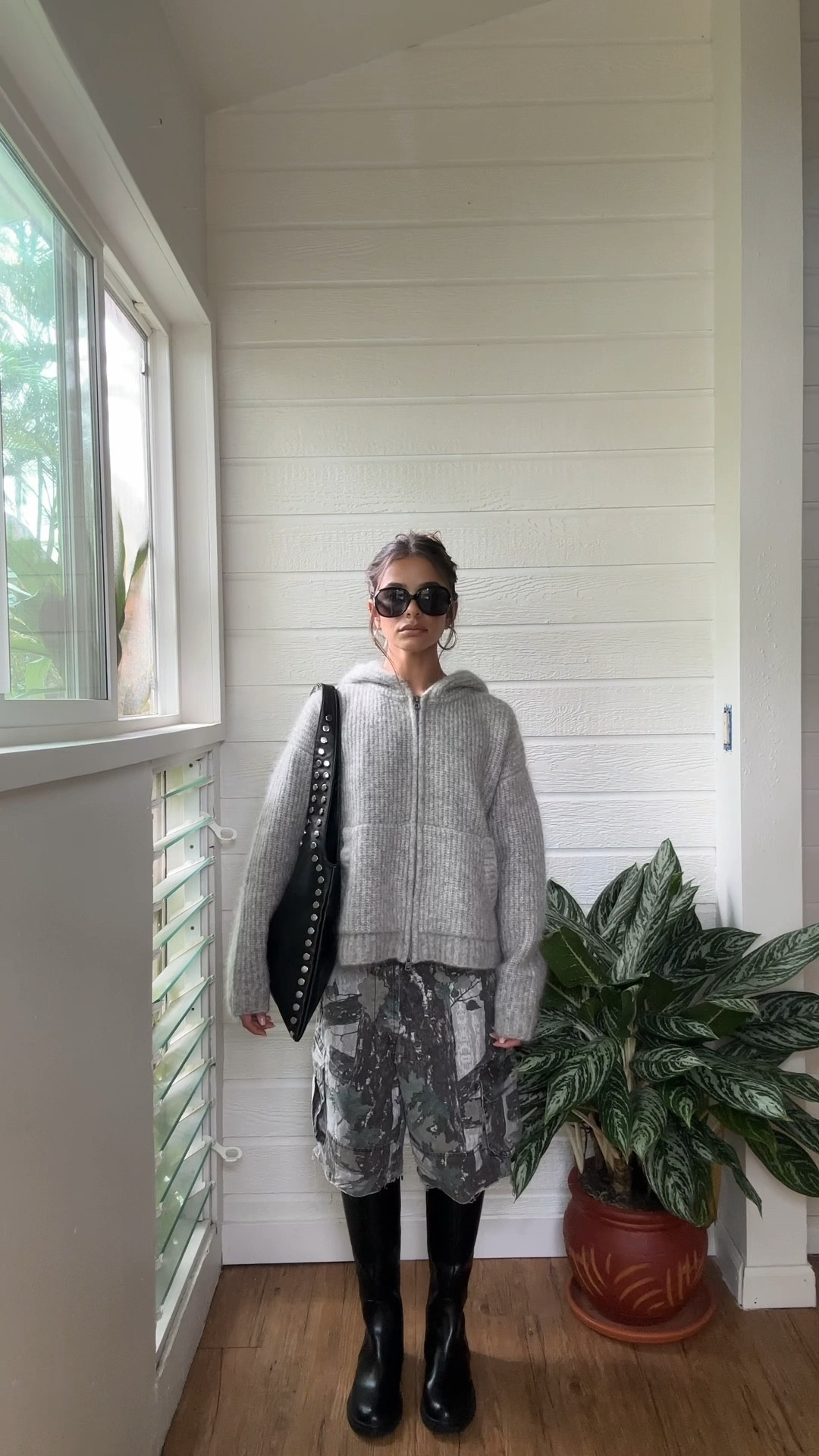 shorts are old Elwood
glasses are thrifted 
<3