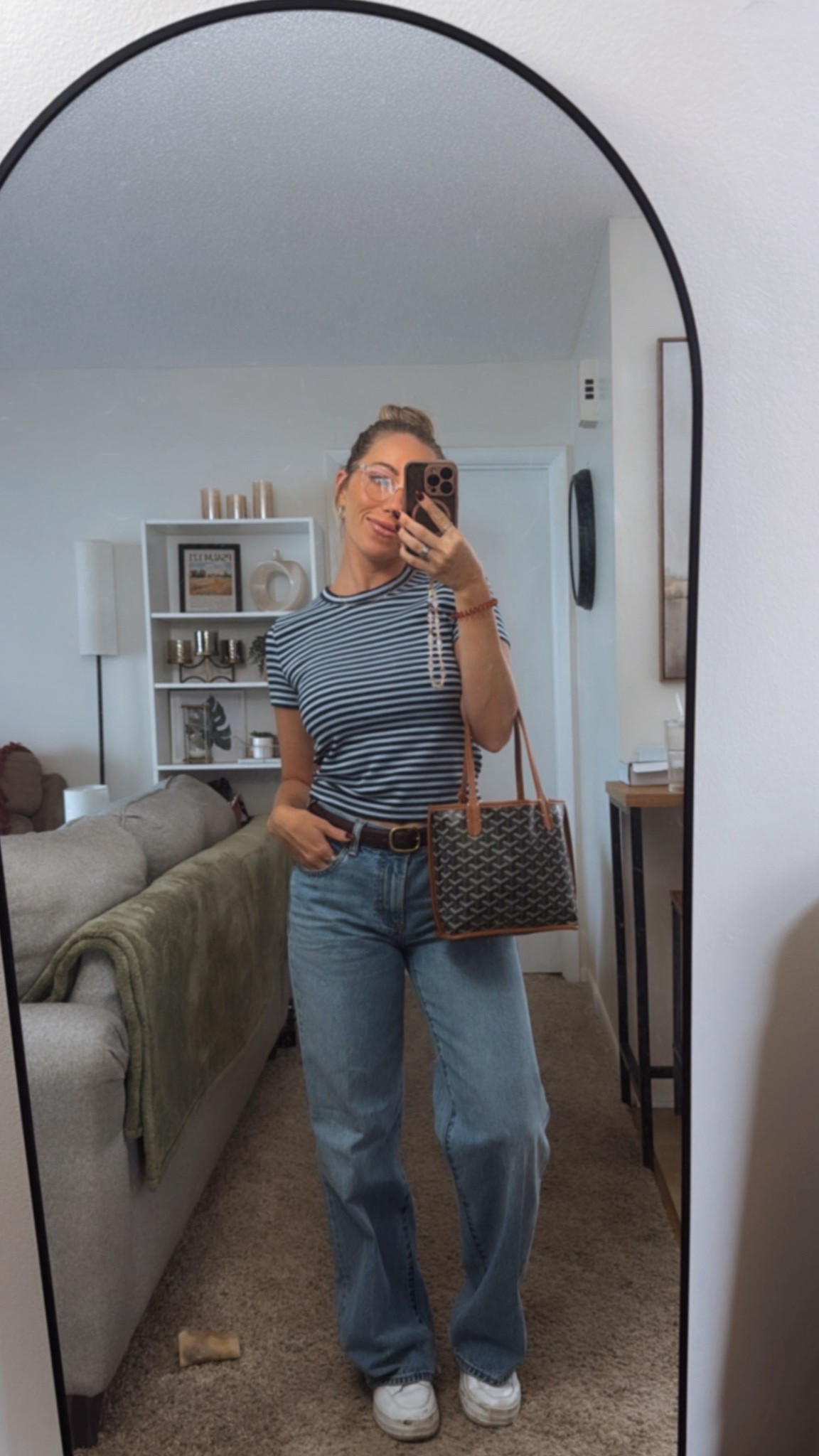 Size small top
26 waist ✨


#LTKSaleAlert #LTKSeasonal