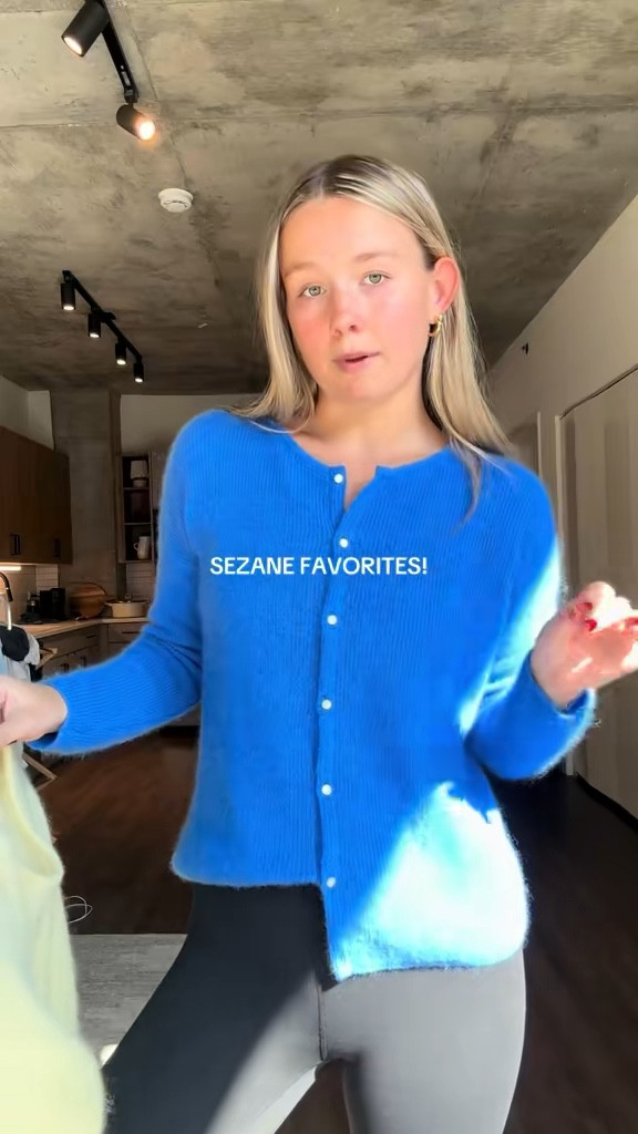 Sezane favorites!!

@sezane

#LTKFindsUnder100 #LTKStyleTip #LTKSeasonal