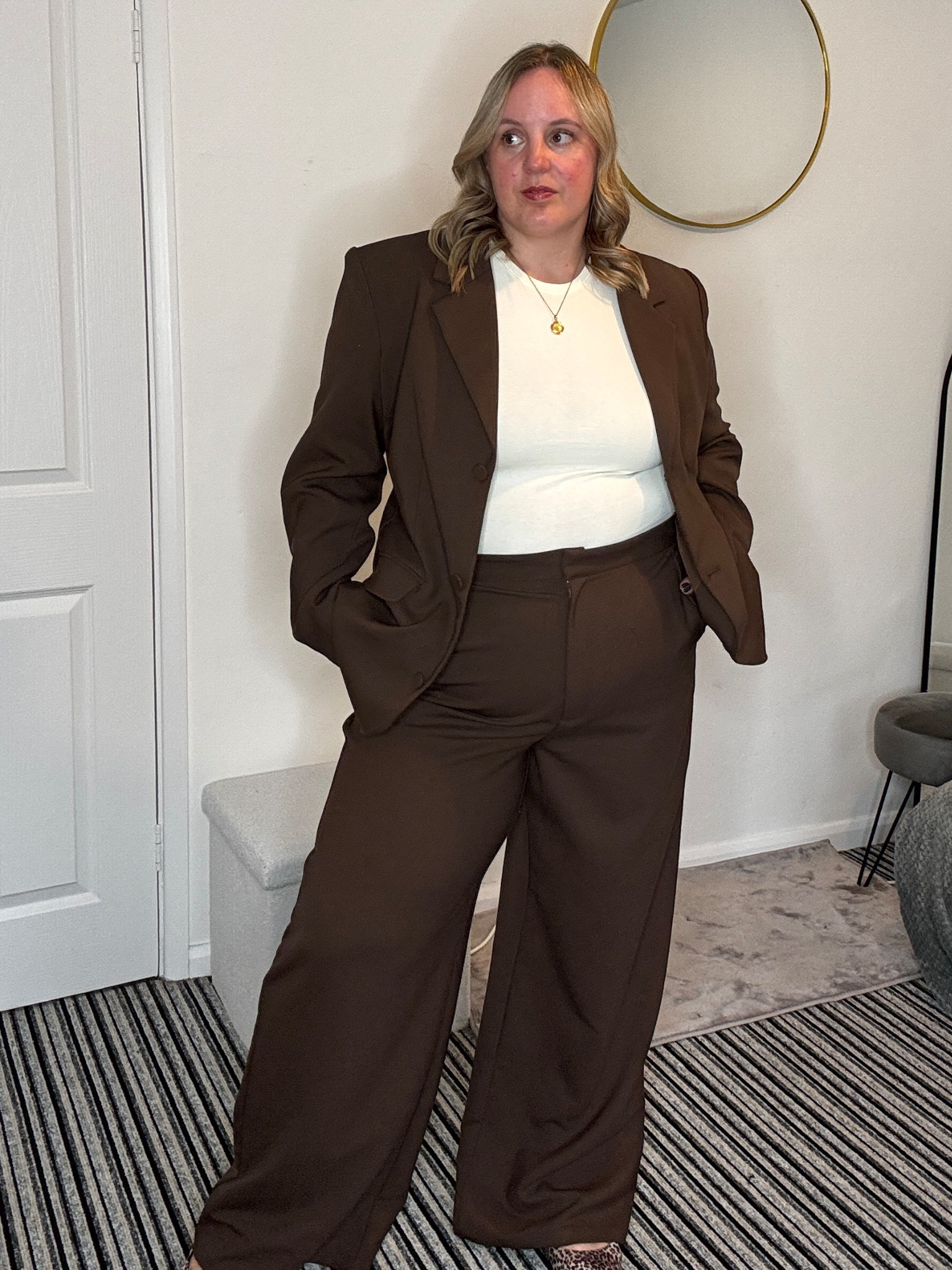 It’s giving powerful! Girl boss suit vibes. This chocolate brown suit is perfect for autumn workwear 

#LTKuk #LTKworkwear #LTKsale