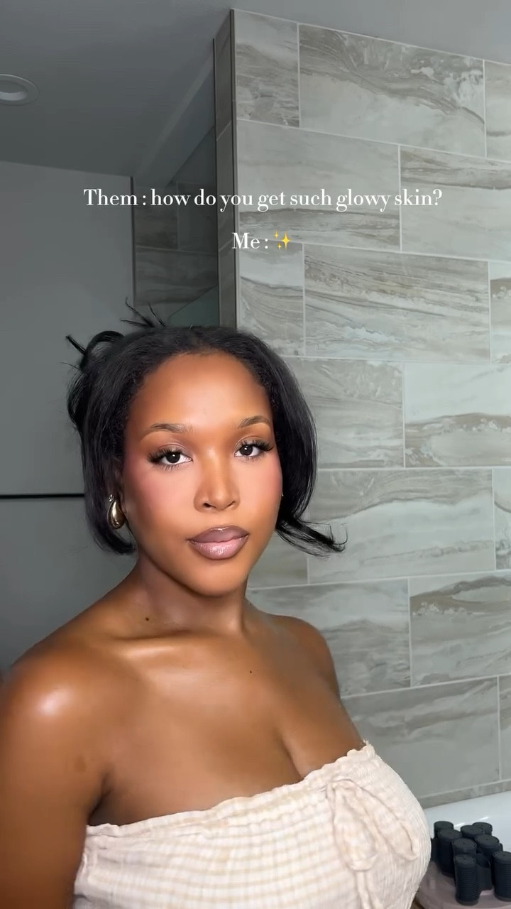 This @josiemaran + @tphbytaraji is gonna eat every time 🙌🏽 
#lifestylecontent #glowyskin #glowyskingoals