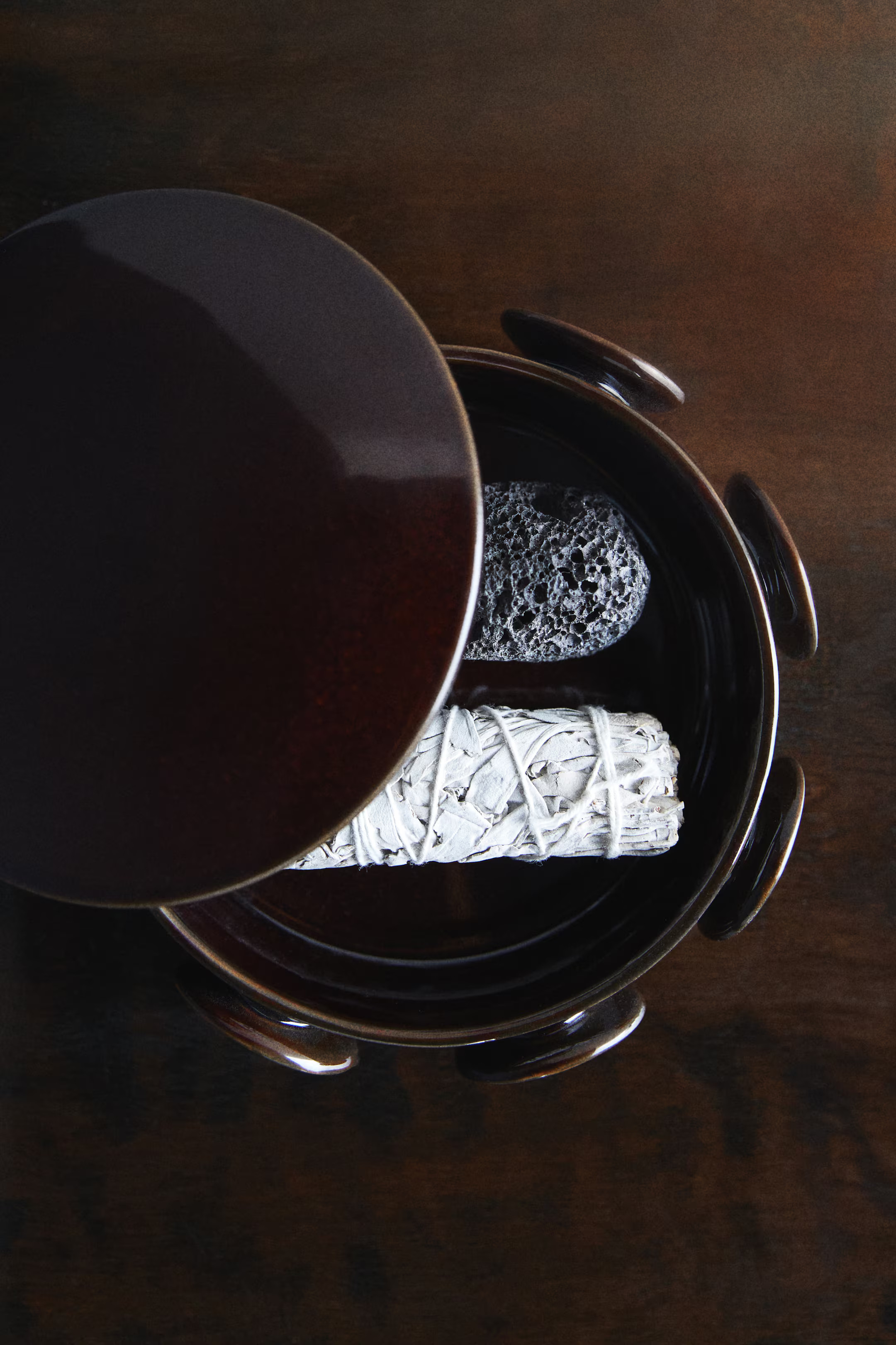 Stoneware lidded storage box | H&M (UK, MY, IN, SG, PH, TW, HK)