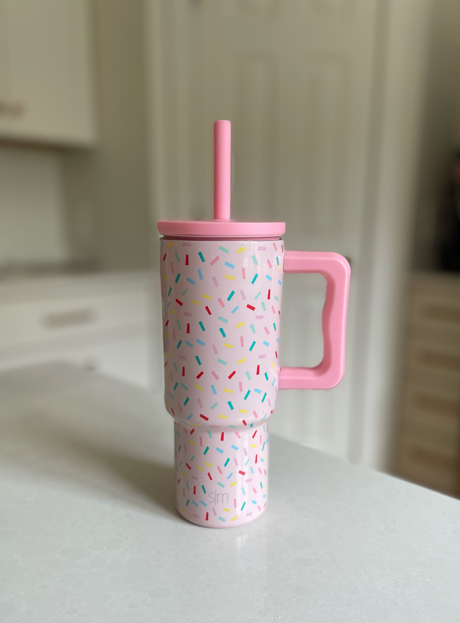 Super cute Simply Modern kids cup 🩷