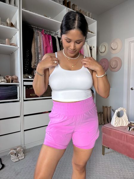 These super cute activewear shorts come in more colors and I love that they’re longer & lined! Only $14 at Walmart!
…
#walmartfashion #activewear #shorts #walmart 

#LTKfit #LTKunder50 #LTKstyletip