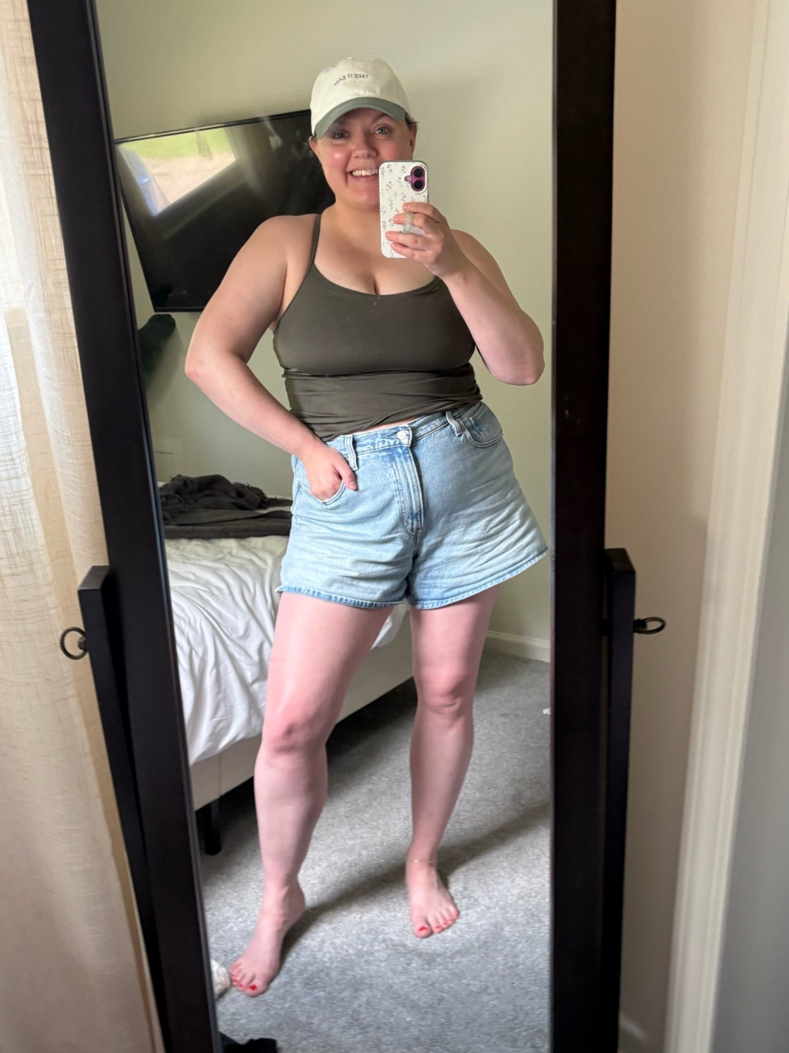 What I wore to take the girls to the park today. 

Tank - XL
Shorts- 33 

@levi  
@Aerie

#LTKdayinmylife #LTKmomlife #LTKSeasonal