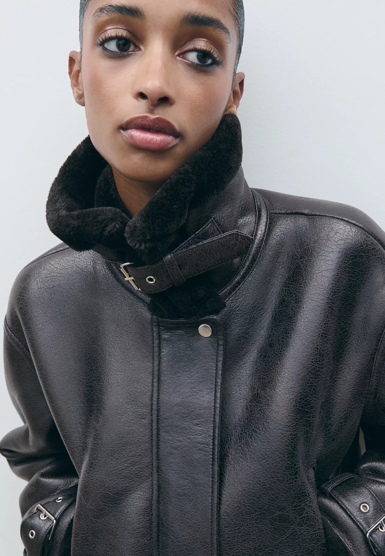 Double-faced short jacket | Stradivarius (UK)