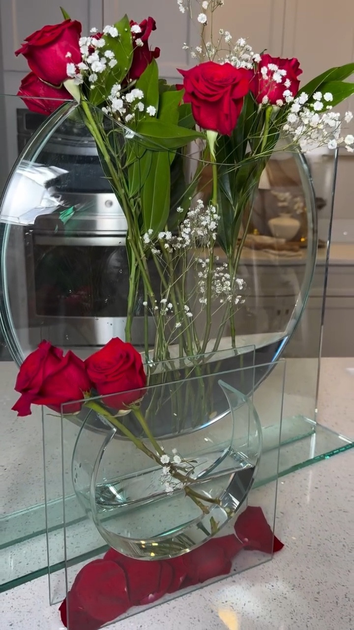 Comment VASE and I’ll send you the link.  https://liketk.it/6cM3w

The Eclipse Vase from @zgallerie is one of those pieces that instantly elevates any space and makes the perfect gift for someone who loves home decor. Or yourself.

#zgallerie  #giftideas #luxurydecor homedecor homeinspo decorfinds tiktokhome