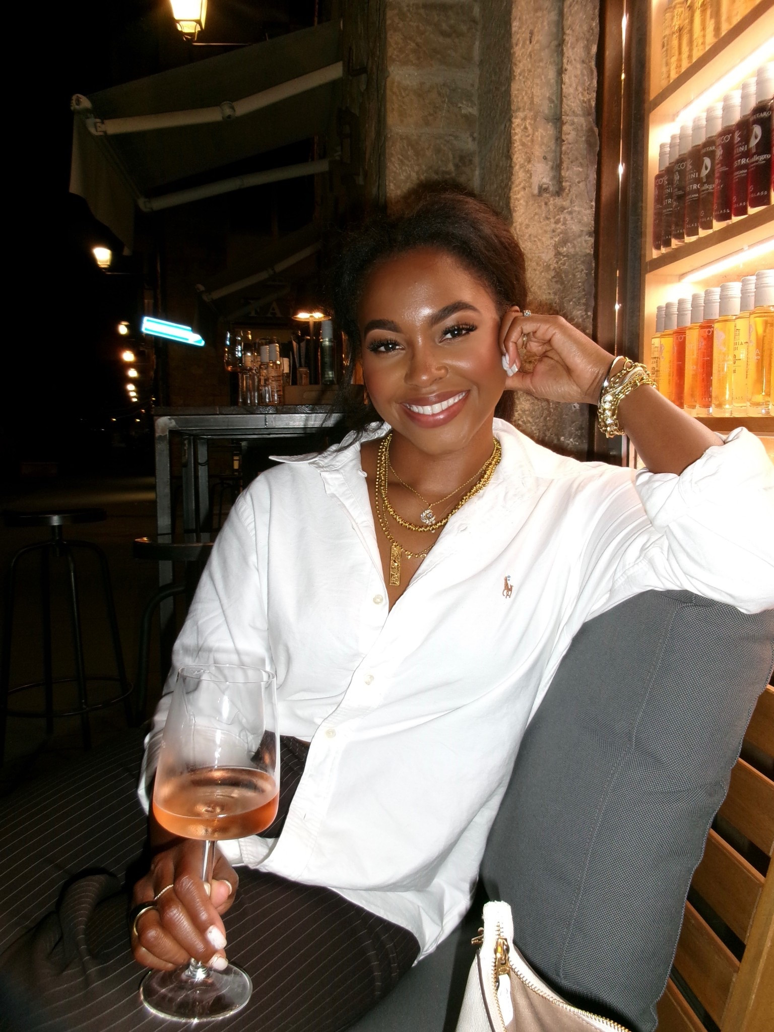 First night in Florence - couldn’t head back to the hotel without trying a wine window for the first time! 
Top: Men’s M
Pants: 8/M
